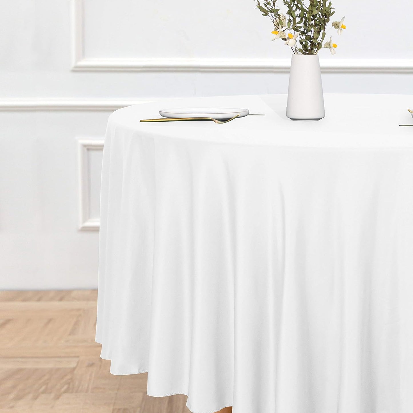 sancua Round Tablecloth - 120 Inch - Water Resistant Spill Proof Washable Polyester Table Cloth Decorative Fabric Table Cover for Dining Tables, Buffet Parties and Camping, White