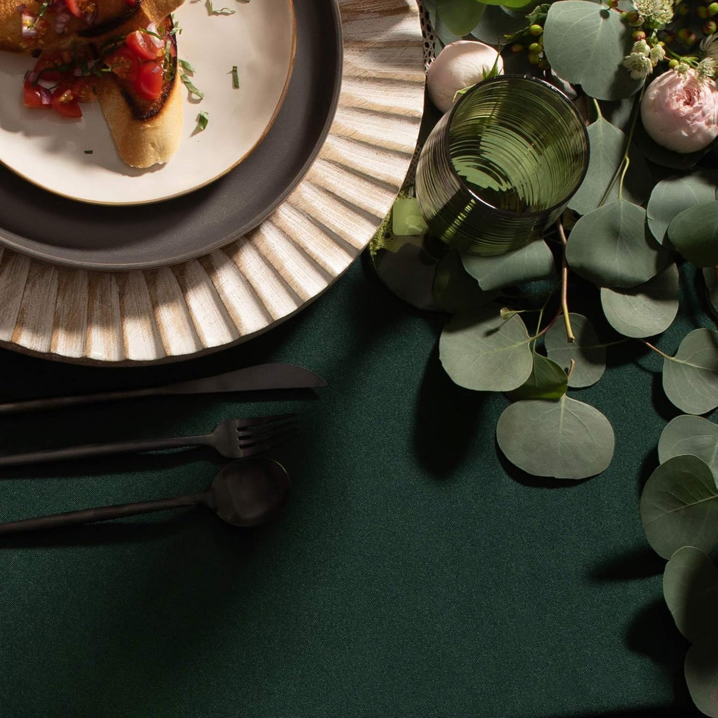 Gee Di Moda Rectangle Tablecloth - 60 x 126 Inch Hunter Green Table Cloth for 8 Foot Rectangle Table - Heavy Duty Washable Fabric - for 8 Ft Buffet Table, Holiday Party, Dinner, Wedding & Baby Shower