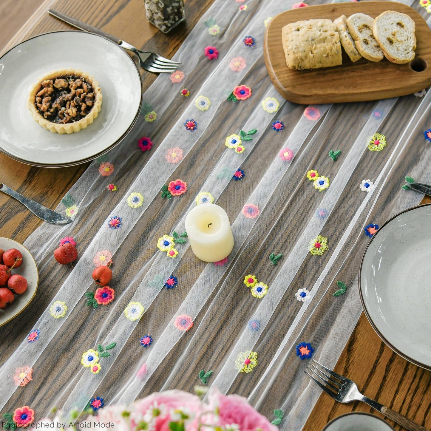 Artoid Mode Embroidery Daisy Gauze Table Runner 120 Inch 10FT, Seasonal Sheer Kitchen Dining Holiday Wedding Birthday Table Decor for Home Party