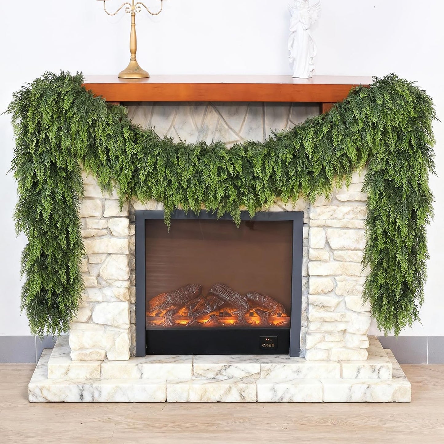 Christmas Cedar Garland - 9ft Artificial Cedar Garland Faux Lush Green Fake Pine Needles for Fireplace,Table,Window,Stairs,Mante,Holiday Indoor Outdoor Xmas Decor(1PCS)