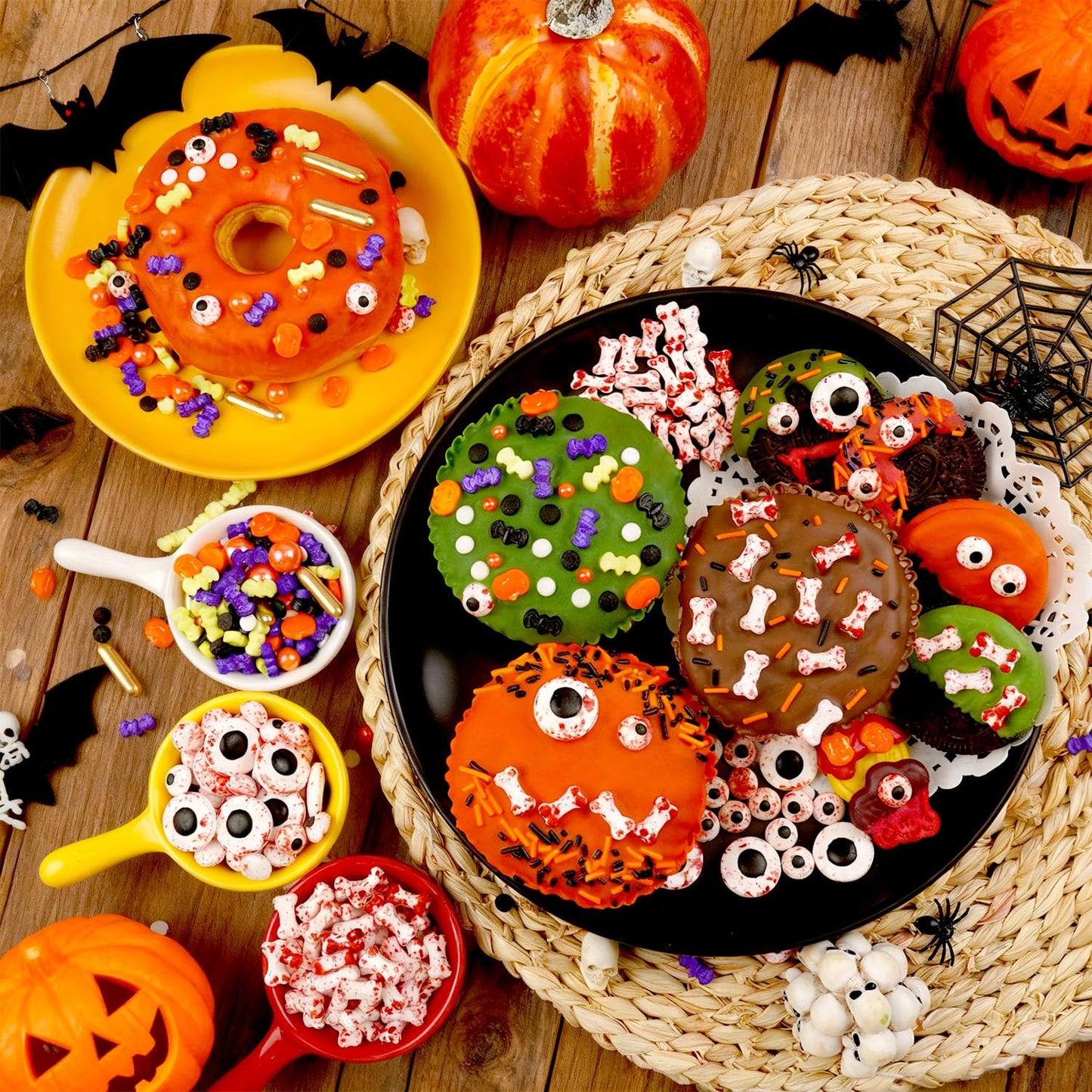 Halloween Sprinkles, Edible Eyeballs Candy, Bloody Eyes Sprinkles for Cake Decorating, Halloween Cupcake & Cookie Toppers, Creepy Party Candy Supplies, 180g/ 6.35oz