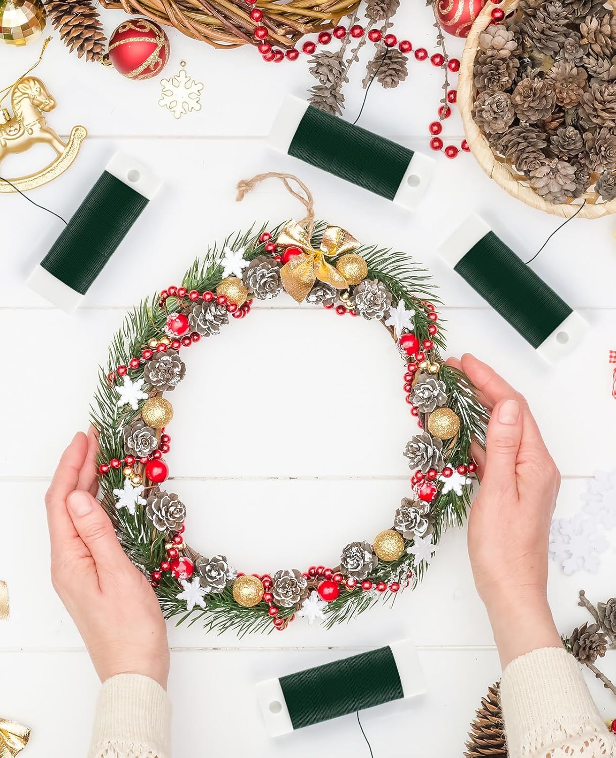 PLULON 4 Pack 122 Yards 22 Gauge Green Floral Wire with Wire Cutter, Ideal for Wreaths, Flower Arrangements, Gift Wrapping & DIY Crafts