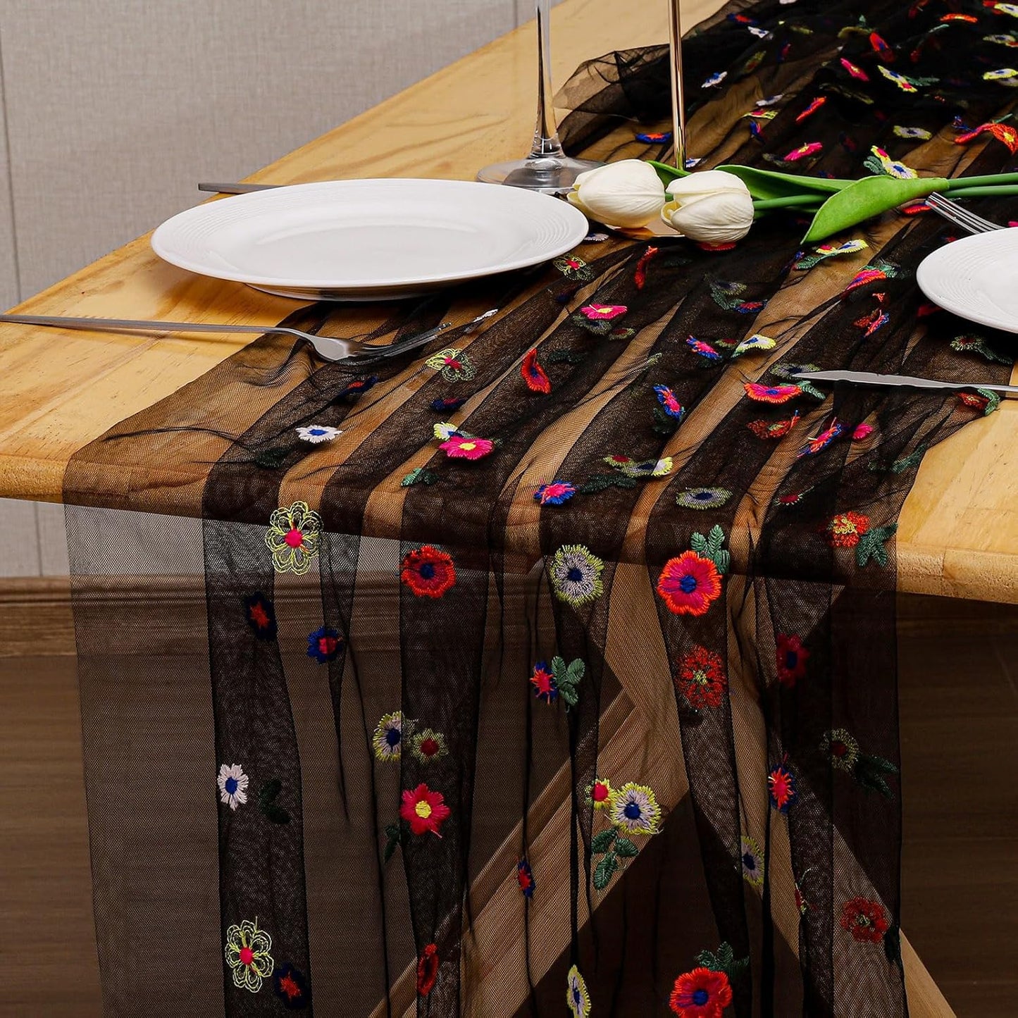 BINBE 1pcs Black Daisy Fall Table Runner Embroidery Gauze 10FT Florals Seasonal Tulle Holiday Birthday Kitchen Dining Table Decor for Home Party