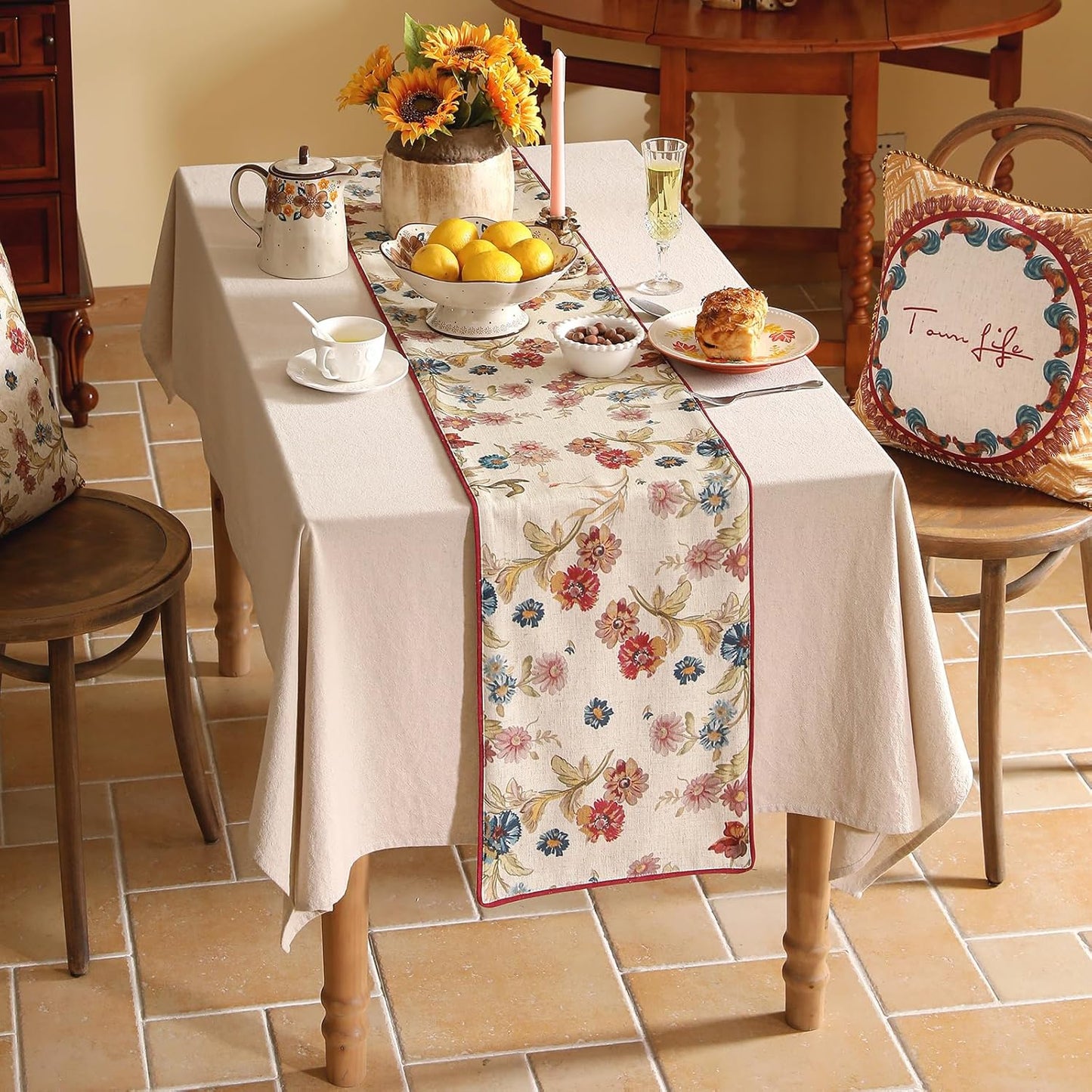 patdrea Designer Farmhouse Linen Thick Table Runner, Rustic Cottage Beige with Floral Pattern Fabric Table Mat, Decoration for Kitchen Dining Thanksgiving New Year Banquet Christmas, 12"*87"