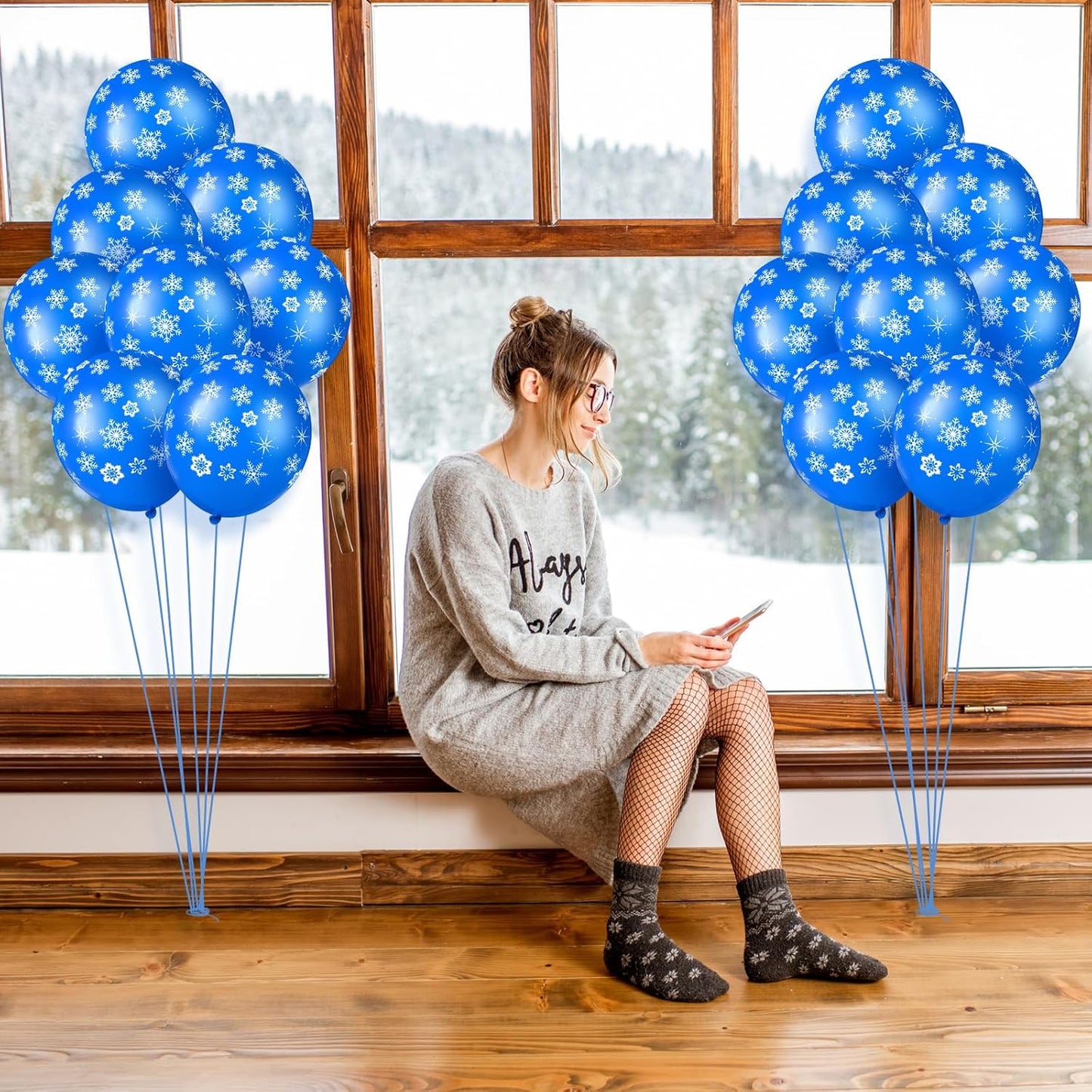 Skylety 40 Pieces Snowflake Balloons Bulk Winter Transparent Snowflake Latex Balloons for Christmas Birthday Wedding Party Decorations(Blue)