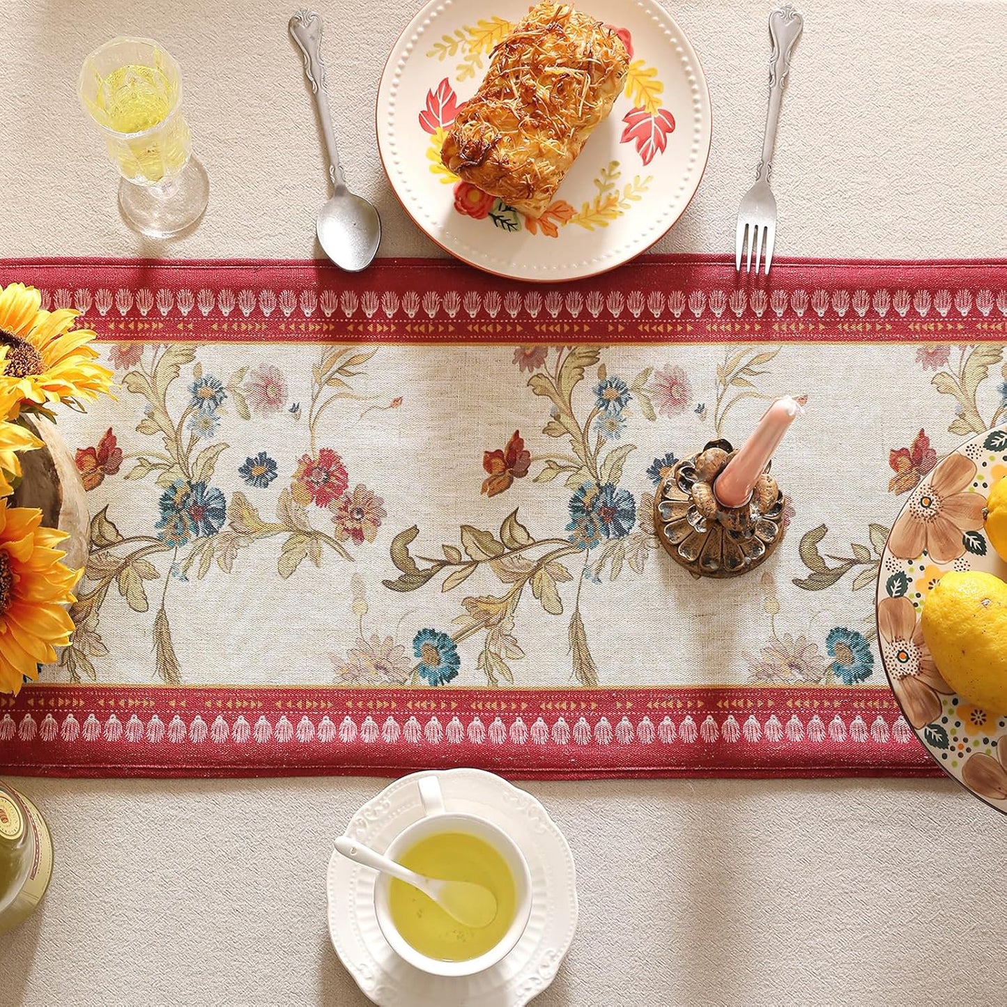 patdrea Designer Farmhouse Linen Table Runner, Rustic Cottage Mauve with Rooster and Floral Pattern Fabric Table Mat, Decoration for Kitchen Dining Coffee Table Banquet Christmas , 12"*87"