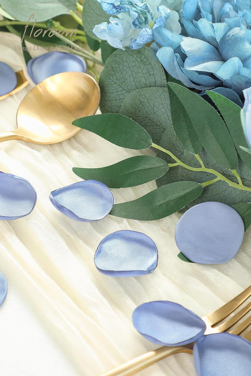Floroom 300pcs Rose Petals Dusty Blue Faux Silk Flower Petals for Wedding Flower Girl Basket Aisle Scatter Dinner Table Centerpieces Party Confetti Bridal Shower Romantic Night Decoration